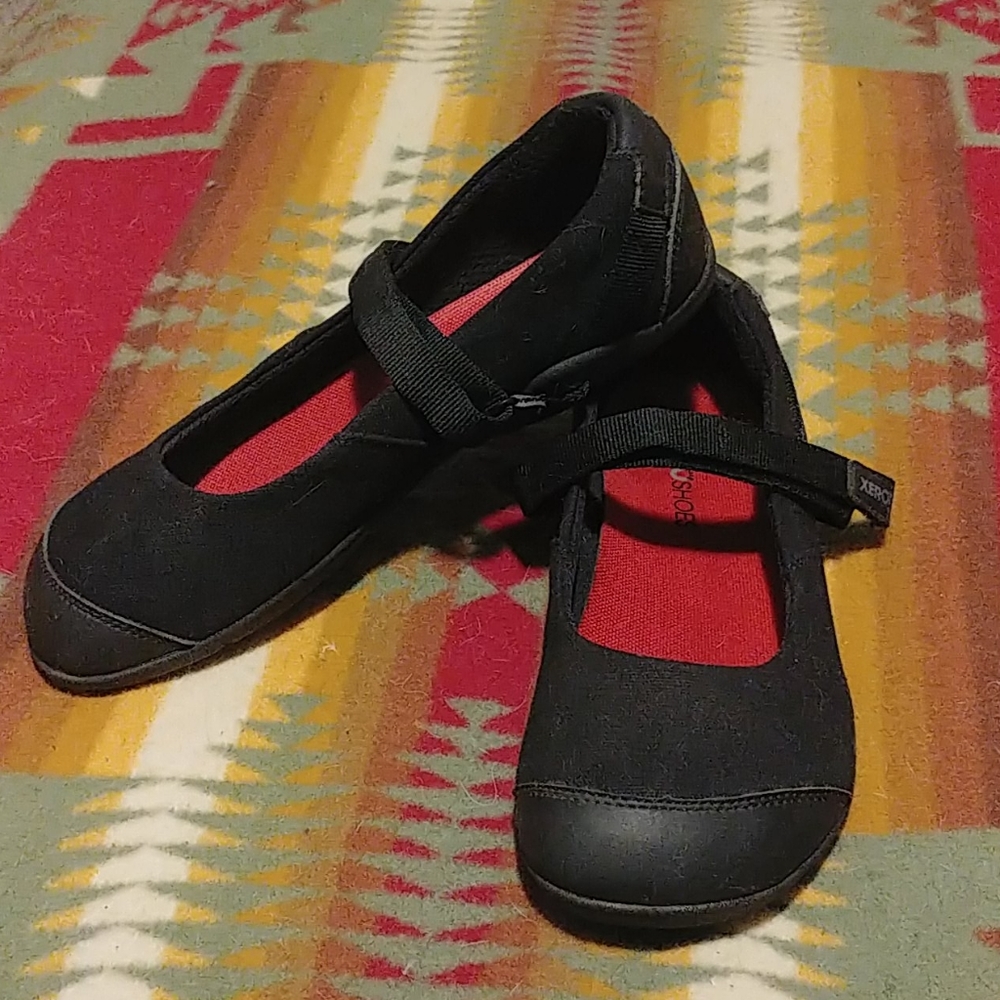 Xero Black Flats